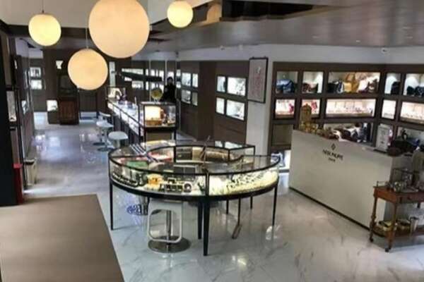 巴音郭楞寄卖奢侈品店